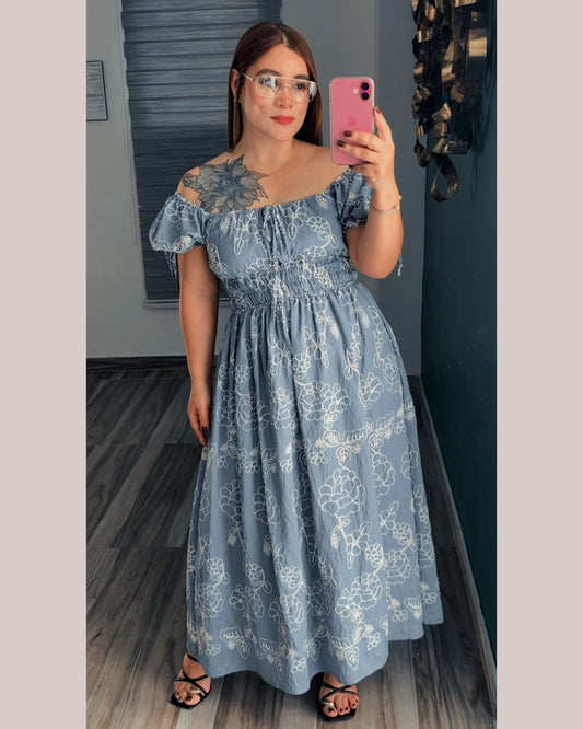VESTIDO MIDI FLORES BORDADAS